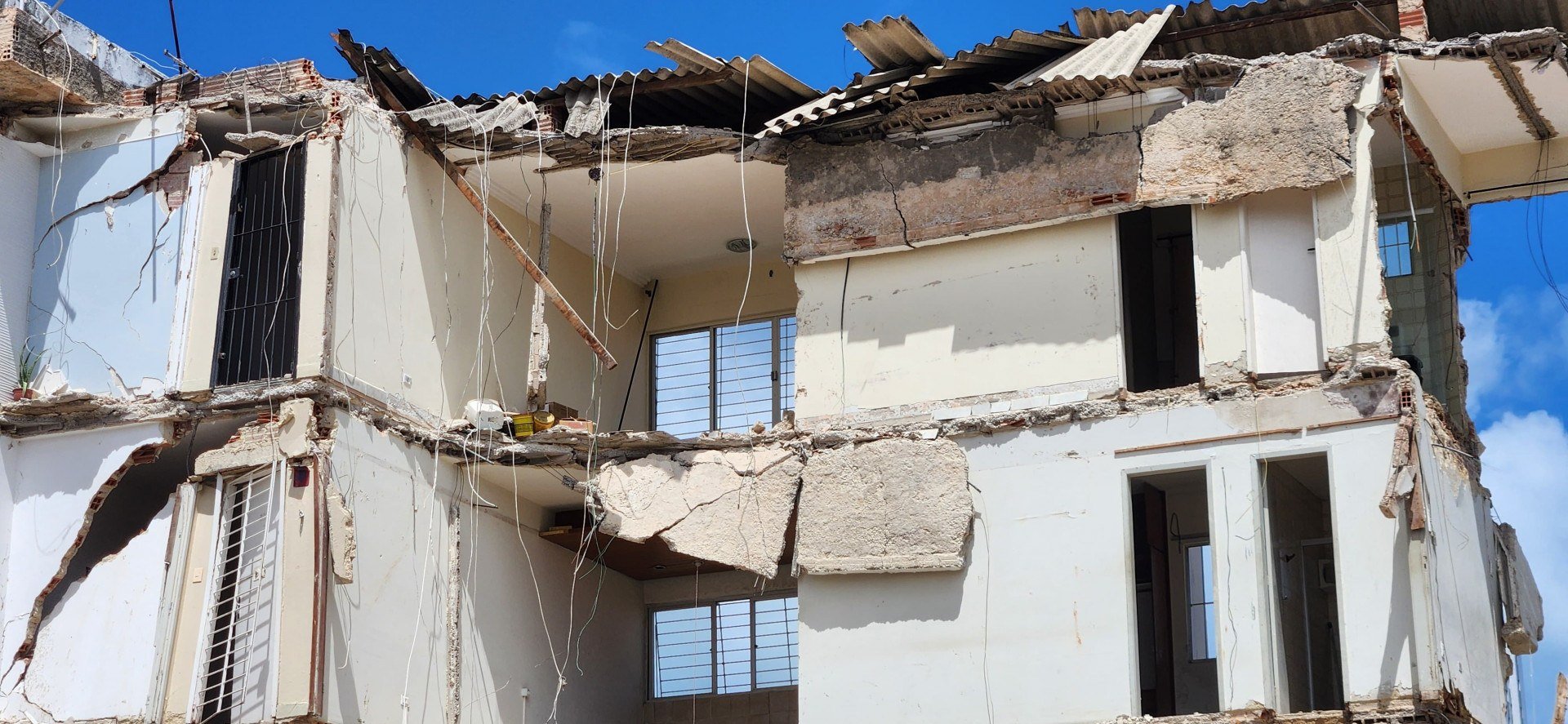 Desabamento do edifício Kátia Melo, em Piedade, Jaboatão dos Guararapes