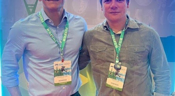 Os médicos Alexandre da Fonte e Lauro Siqueira em Jornada de Radiologia, no Transamérica Expo Center, em São Paulo