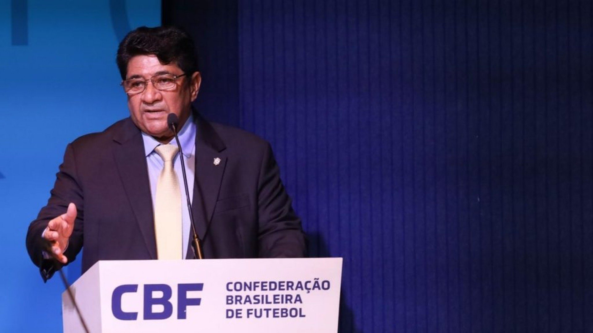 No inicio da noite desta quarta-feira, o ministro do Supremo Tribunal Federal (STF), Gilmar Mendes, tomou a decisão de negar os dois pedidos de afastamento recebidos nesta semana para o afastamento de Edinaldo Rodrigues da presidência da CBF. Gilmar alegou &amp;#8220;falta de legitimidade dos requerentes&amp;#8221; para seguir com a ação. As petições negadas foram feitas [&amp;#8230;]