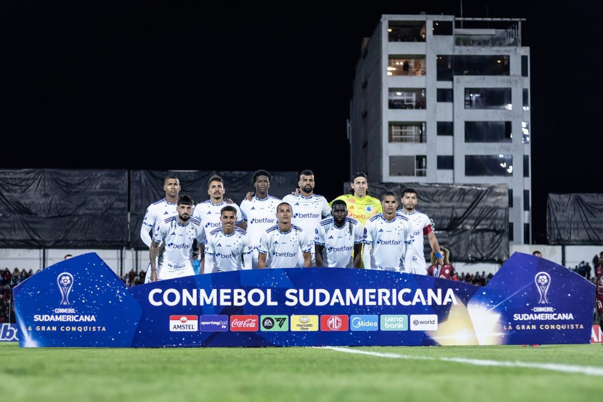 Cruzeiro empata com o Mushuc Runa e está eliminado da Sul-Americana