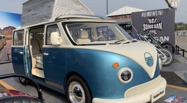 Fabricantes chineses lançam 'Kombi' com oito portas e tecnologia BYD