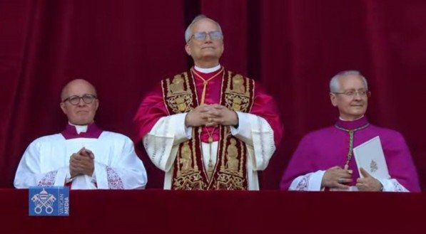 Robert Francis Prevost é o novo Papa