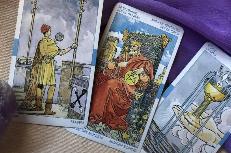 Imagem ilustrativa de cartas de Tarô