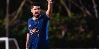 António Oliveira no primeiro treino sob o comando do Sport