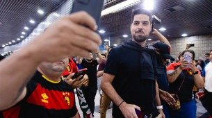 António Oliveira, novo técnico do Sport, em sua chegada ao Recife