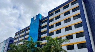 A Uninassau &eacute; consagrada nas categorias Ensino a Dist&acirc;ncia (EAD) e Faculdade Particular no Recall de Marcas 2025