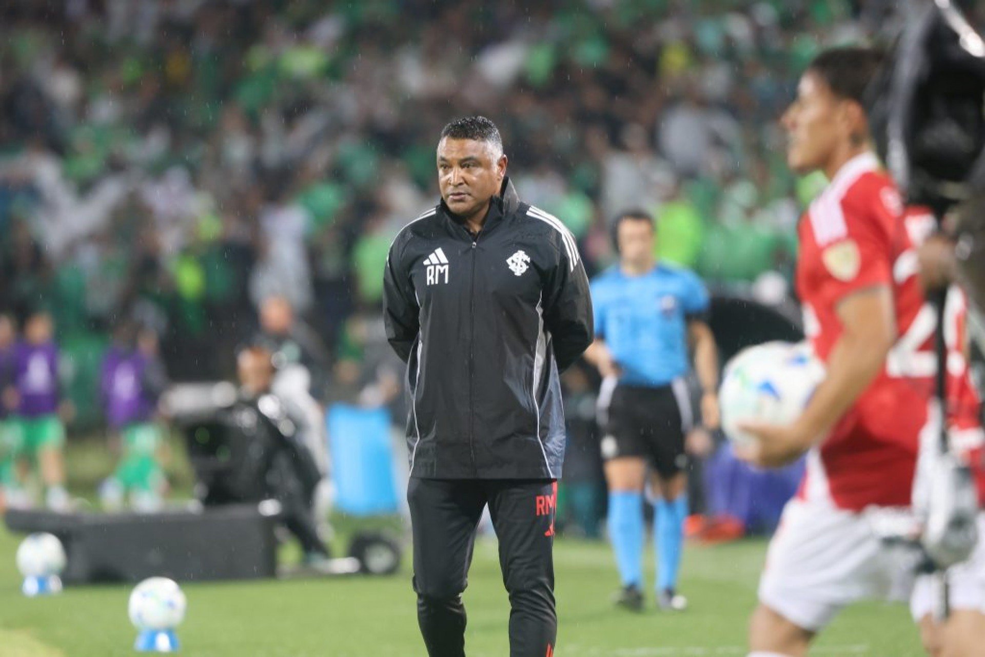 Técnico falou com a imprensa após a derrota para o Atlético Nacional por 3 a 1, pela quarta rodada do Grupo F