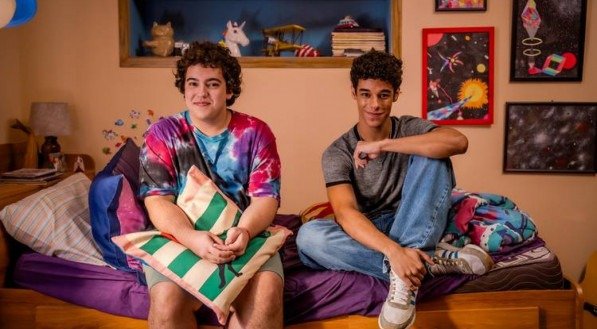 Filme impulsiona crescimento de 400% nas vendas de Quinze Dias, de Vitor Martins