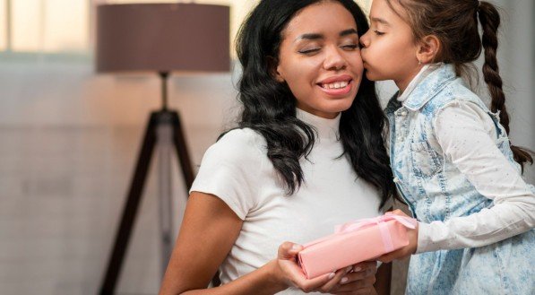 7 ideias criativas de presentes para surpreender no Dia das Mães