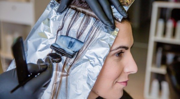 CABELO: 3 estilos de moreno iluminado para quem conquistar um visual mais jovial