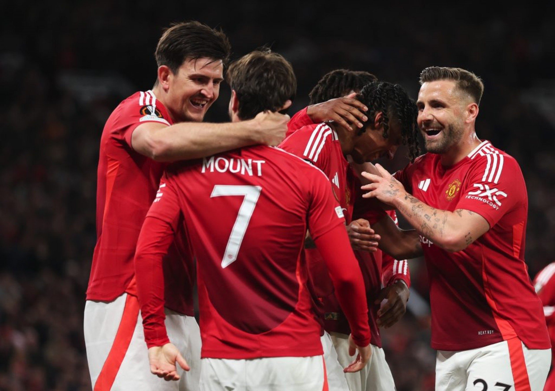Manchester United e Tottenham confirmam supremacia inglesa na Liga Europa