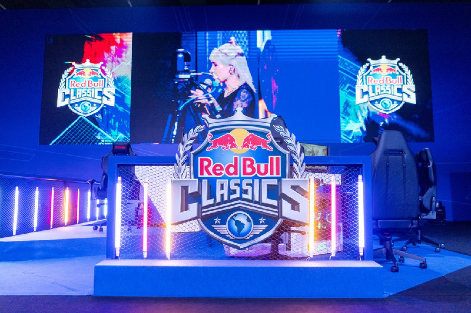 Red Bull ClassiCS 2025 reúne grandes nomes do cenário para confrontos épicos entre lendas e novos talentos, com transmissão oficial do Gaules