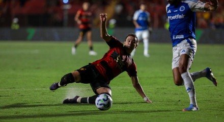 Pablo em lance de jogo entre Sport x Cruzeiro pela 8ª rodada da Série A