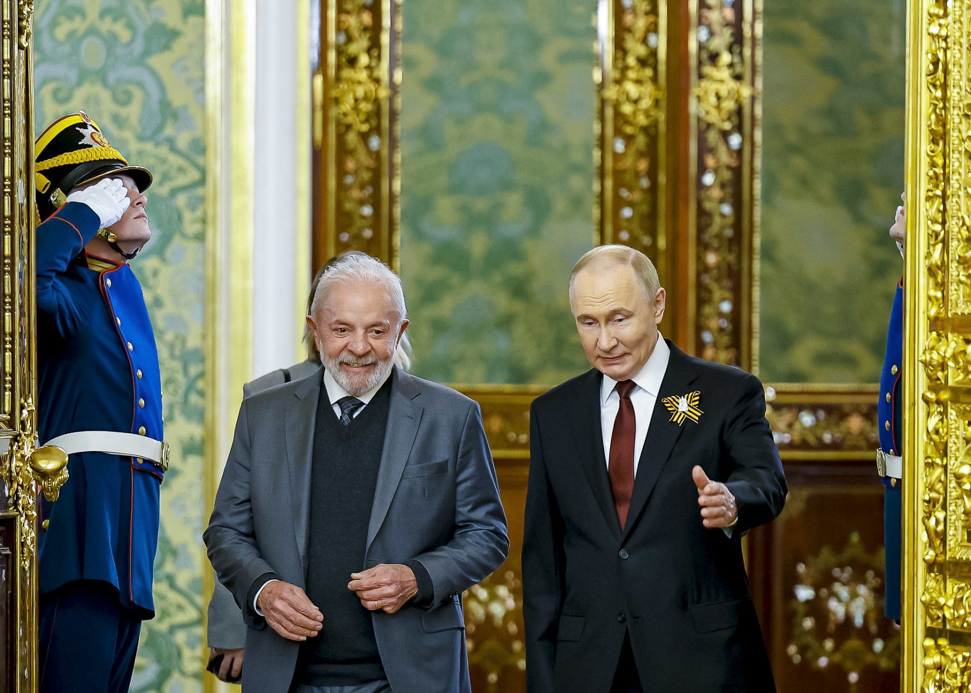 Lula e Putin, em encontro na Rússia