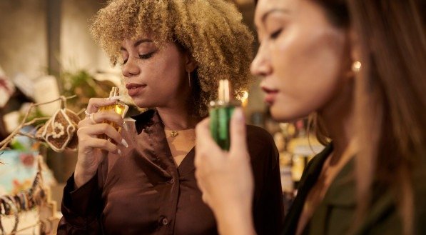 4 perfumes clássicos da Avon por menos de R$ 100