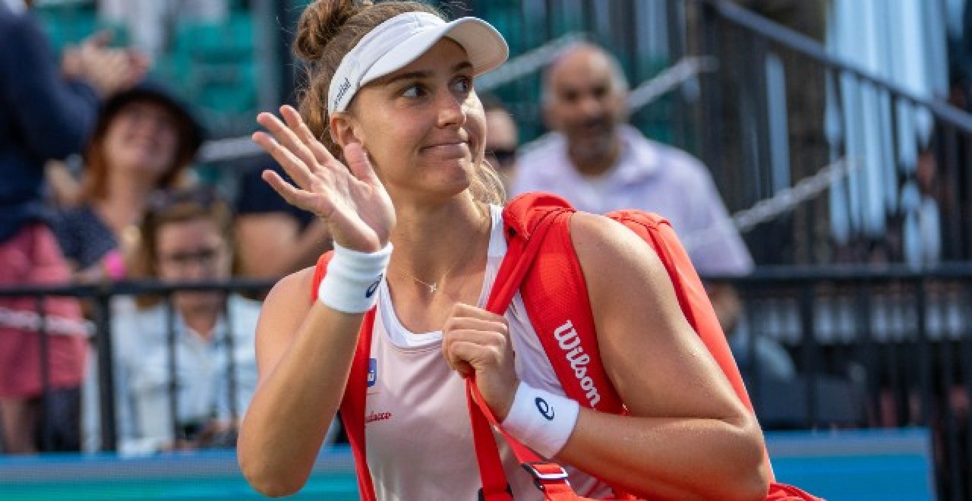 Brasileira perderá ao menos uma colocação e torce para evitar queda maior no ranking