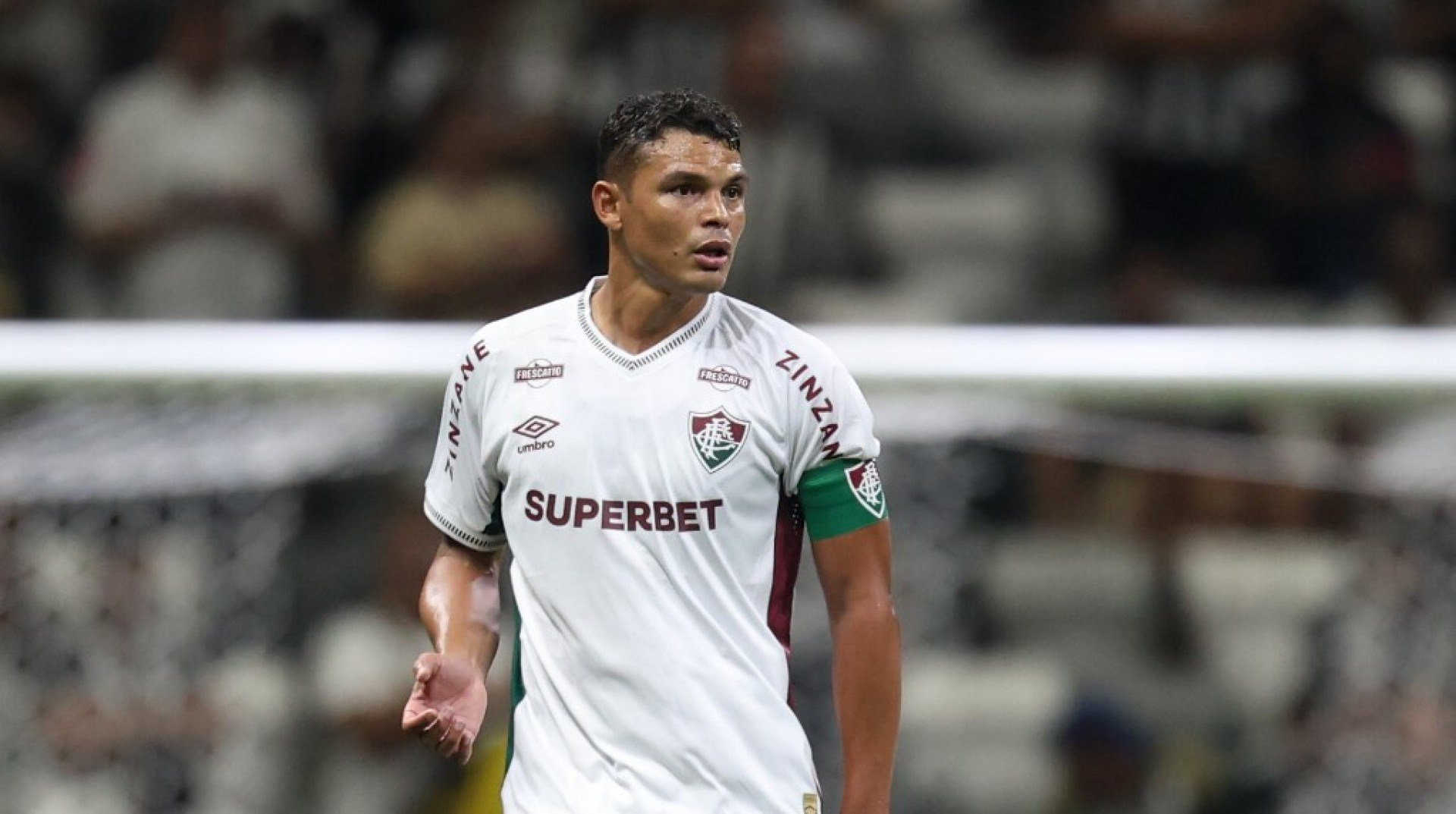 Após o apito final, o capitão Thiago Silva desabafou e cobrou uma mudança de postura do elenco.