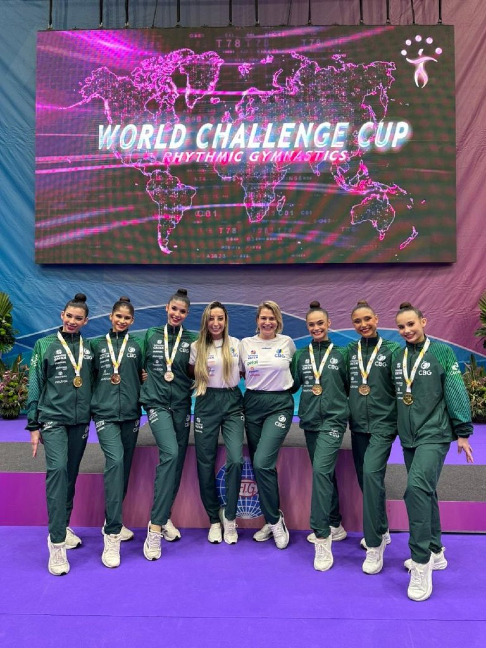 Conjunto brasileiro alcança notas históricas nas finais por aparelhos e confirma domínio absoluto na etapa de Portimão O Brasil encerrou com chave de ouro sua participação na etapa de Portimão da Copa do Mundo de Ginástica Rítmica. Neste domingo (11), o conjunto nacional venceu as duas finais por aparelhos e garantiu 100% de aproveitamento na [&amp;#8230;]