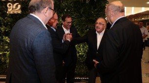 O empresário João Carlos Paes Mendonça recebeu autoridades, políticos, empresários e amigos em evento comemorativo dos 90 anos do Grupo JCPM