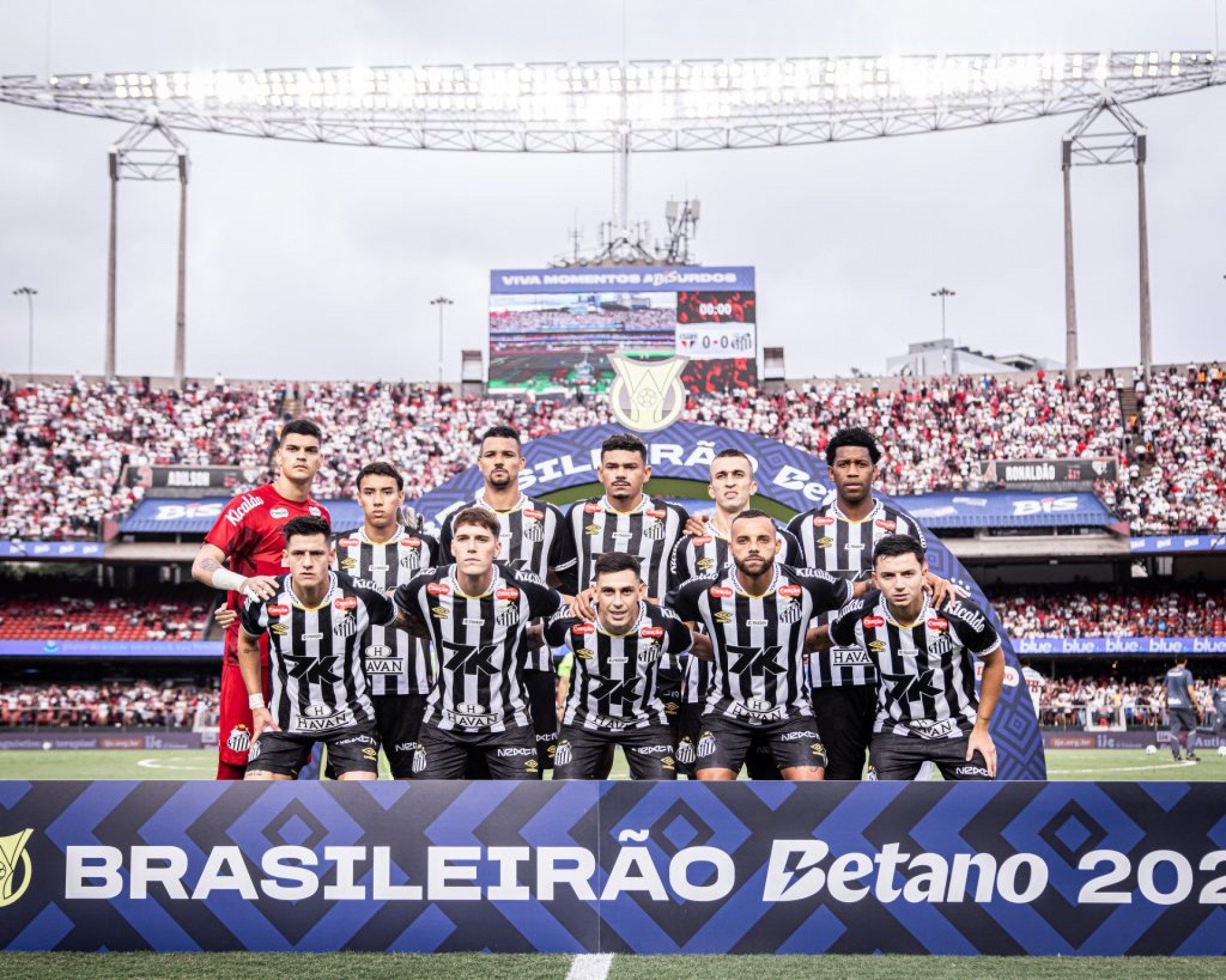 Santos x Ceará se enfrentam nessa segunda-feira, pela oitava rodada do Campeonato Brasileiro.