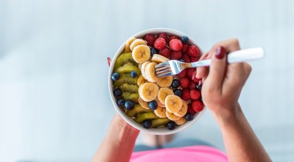 5 frutas ideias para ganhar massa muscular