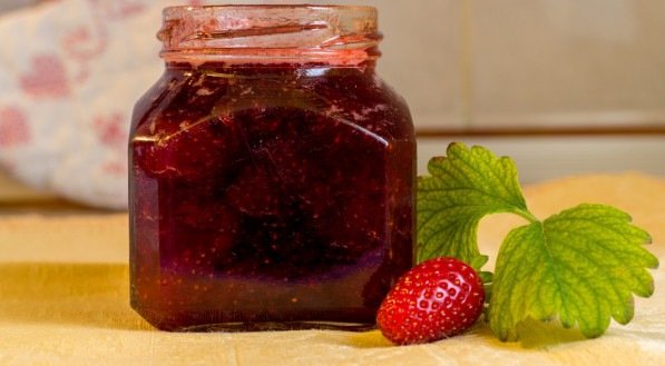Receita de Geleia de Morango Fit