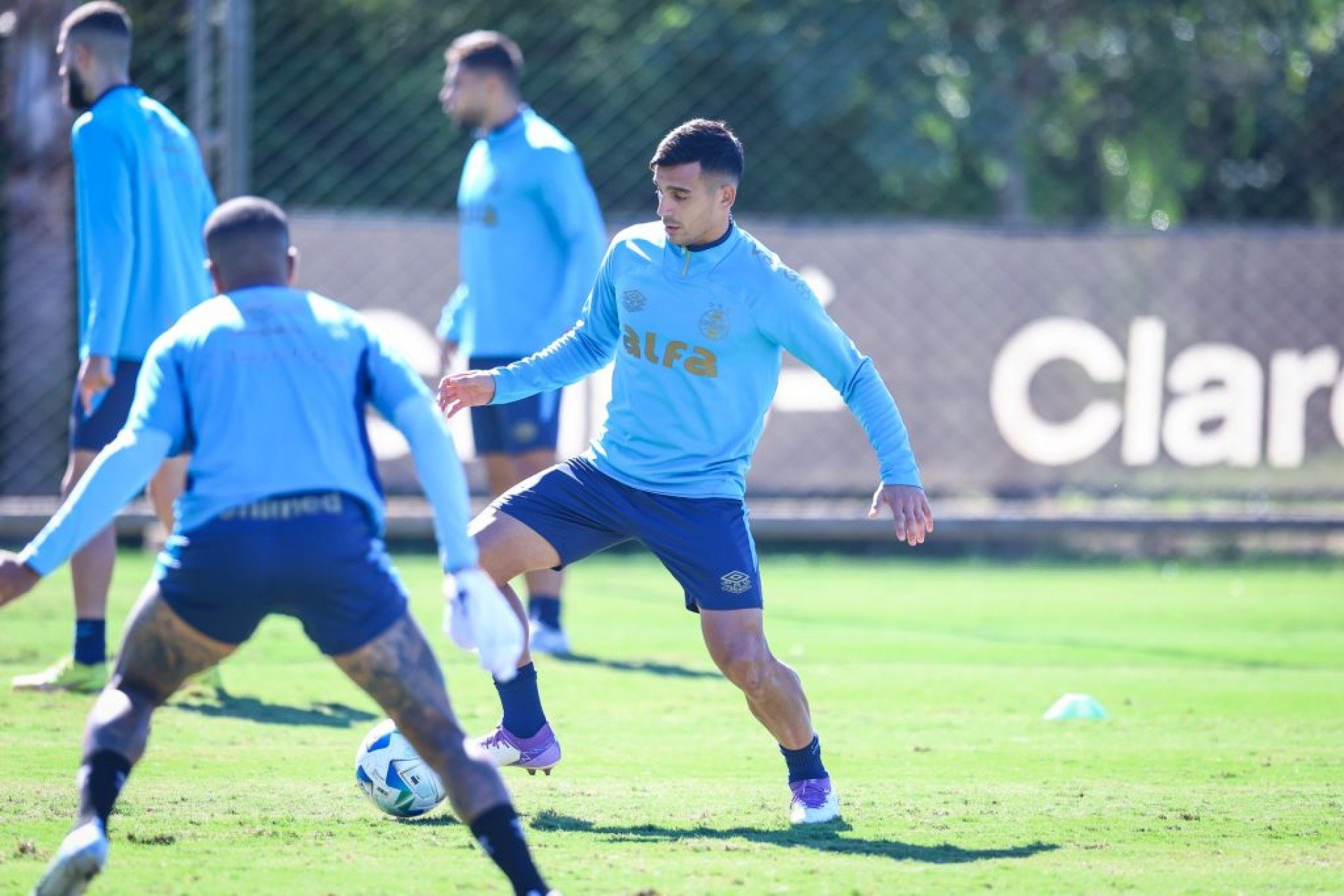 Tricolor enfrenta o Godoy Cruz nesta terça-feira (13), pela 5ª rodada da fase de grupos da Sul-Americana. A bola rola às 19h na Arena.