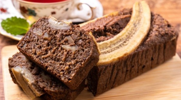 Bolo de Banana com Aveia Simples: Receita Saudável para Não Sair da Dieta