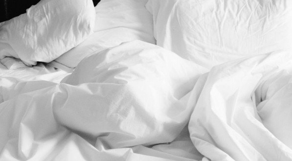 O que significa quando uma pessoa nunca arruma a cama pela manhã?