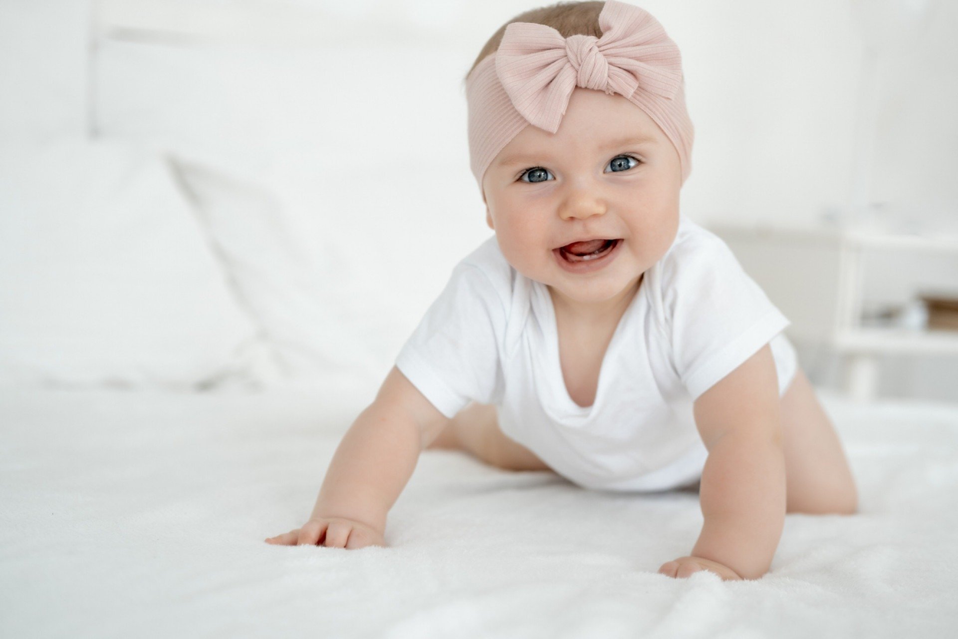 O que significa sonhar com bebês: novos começos ou responsabilidades à vista