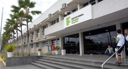 O valor da contratação será de pouco mais de 19 milhões para cada campus