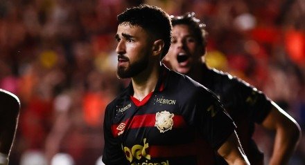 João Silva, zagueiro do Sport