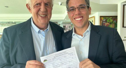 Candidato à presidência do MDB em Pernambuco, Jarbas Filho conta com o apoio do pai, Jarbas Vasconcelos, ex-senador, ex-governador e fundador do partido