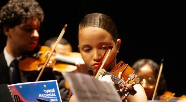 Concerto da Orquestra Criança Cidadã celebra os 13 anos da Caixa Cultural Recife