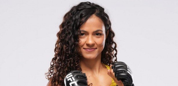 Brasileira assume topo do ranking após show no UFC 315 