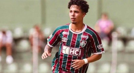 Jogador estava afastado dos gramados