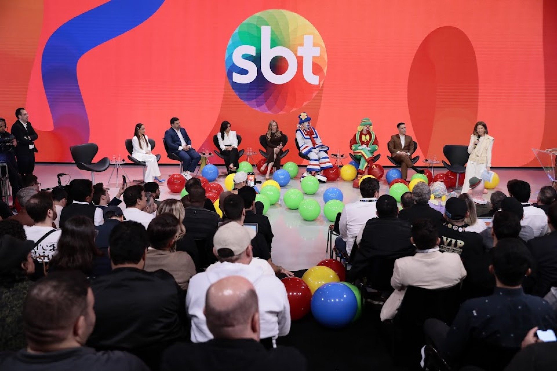 Coletiva de imprensa apresenta novidades da programação do SBT