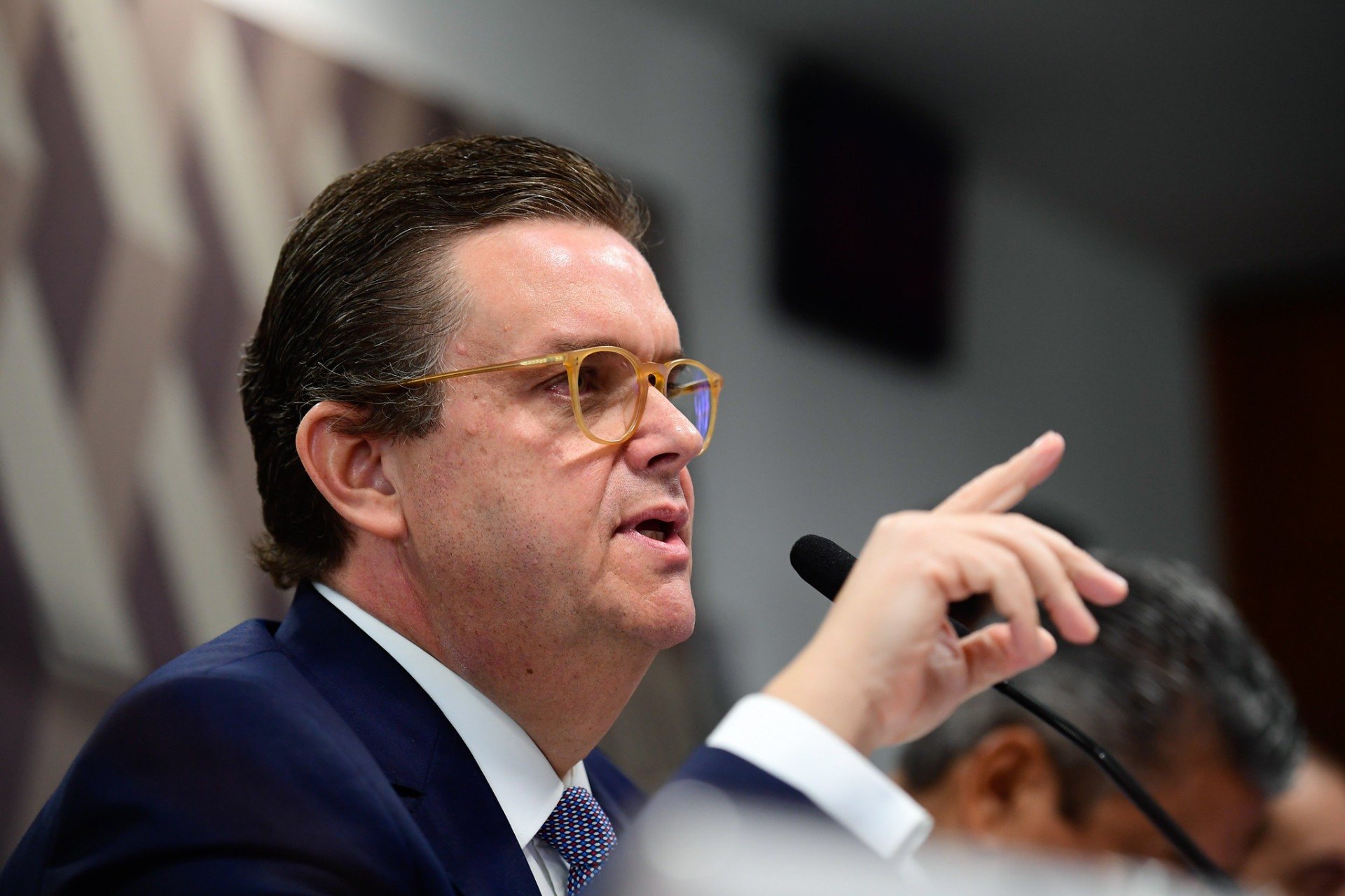 Foi governo Lula que 'mandou chamar a polícia' para acabar com fraude do INSS, diz ministro