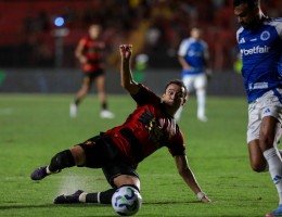 Lance do jogo entre Sport 0x4 Cruzeiro na última rodada da Série A