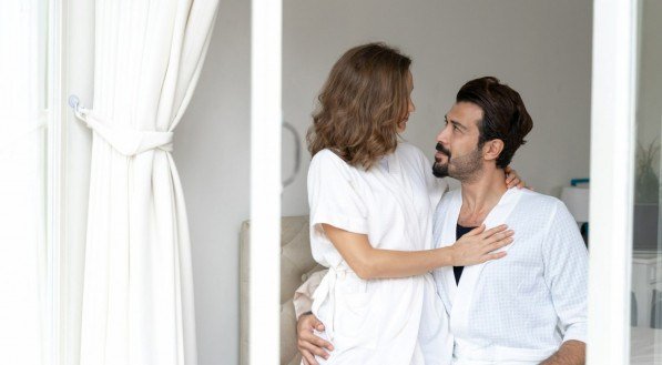 O que é relacionamento aberto? Saiba como funciona