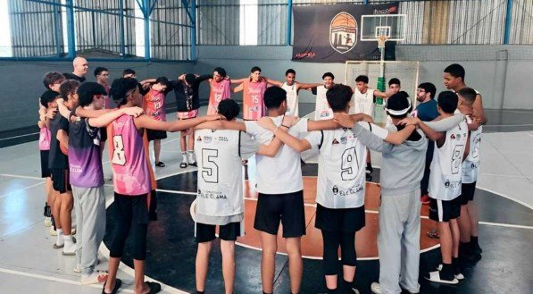Contagem Towers representa Minas Gerais no maior campeonato de basquete de base do Brasil