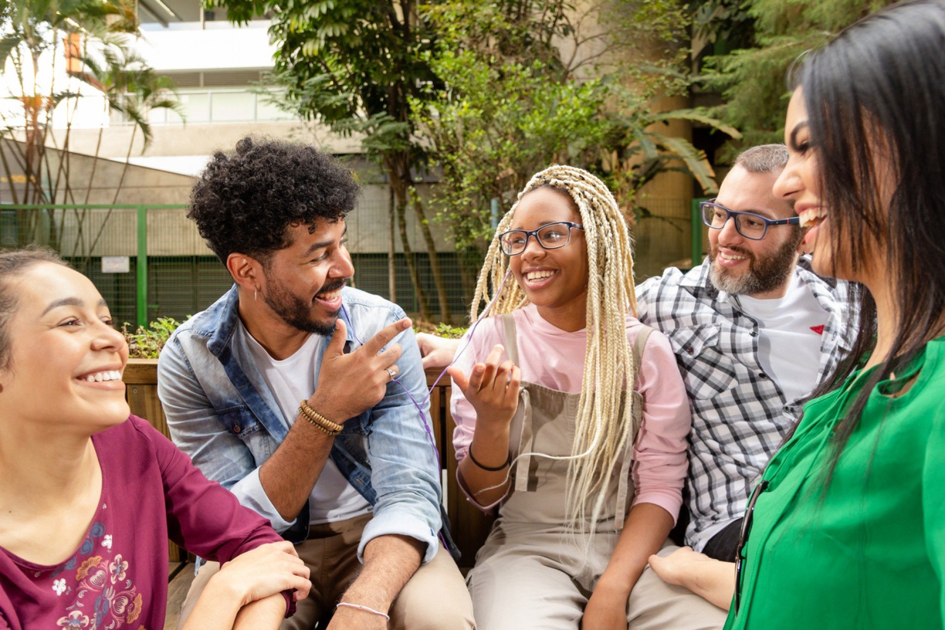 10 formas diferentes de como fazer amigos e influenciar pessoas