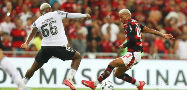 Flamengo e Botafogo empatam sem gols em clássico morno no Maracanã