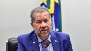 Carlos Lupi voltará ao comando do PDT