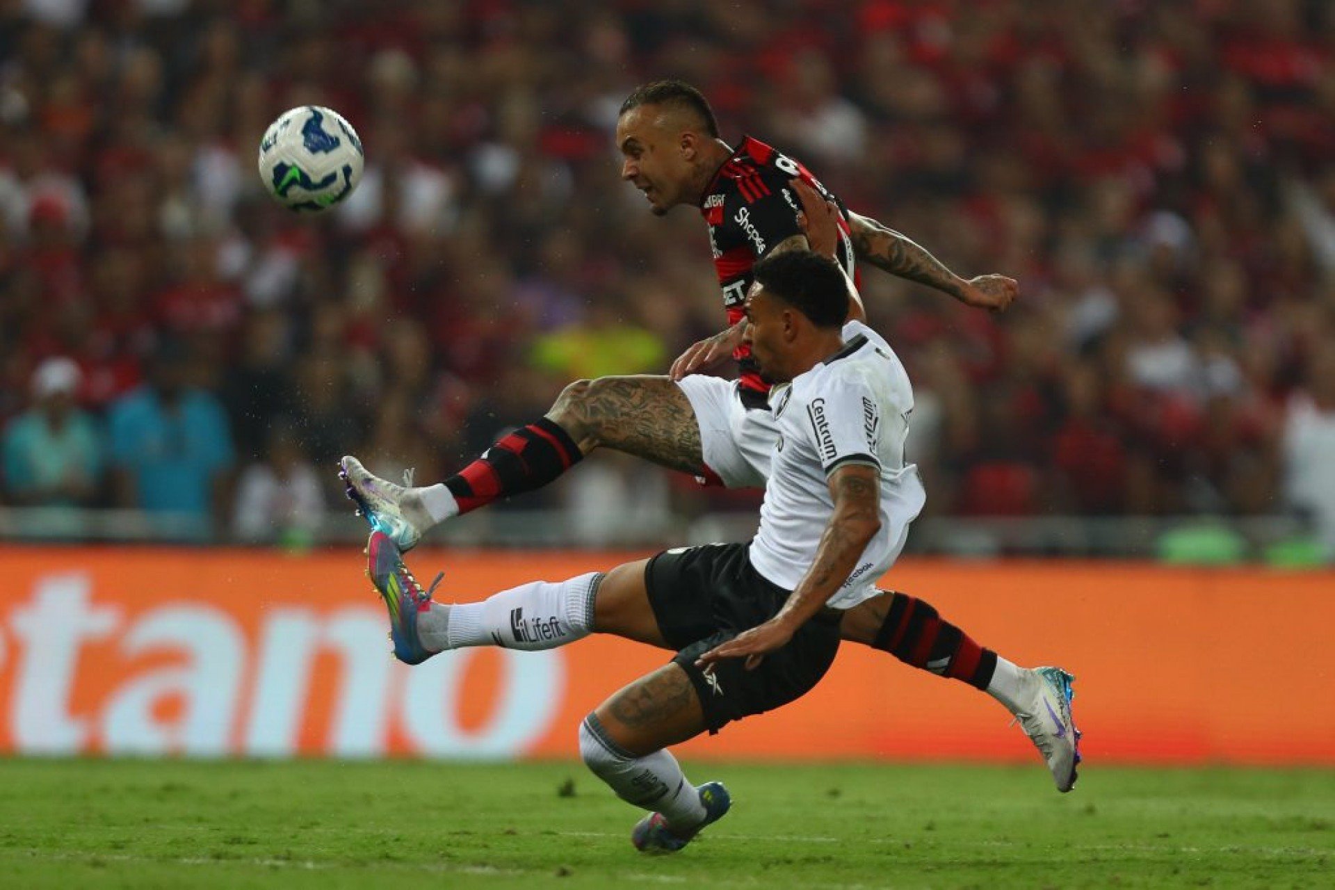 Flamengo mostra solidez defensiva, mas ao mesmo tempo peca na parte ofensiva