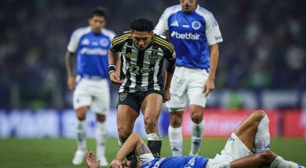 Atlético empata fora de casa com Cruzeiro e mantém invencibilidade sob o rival