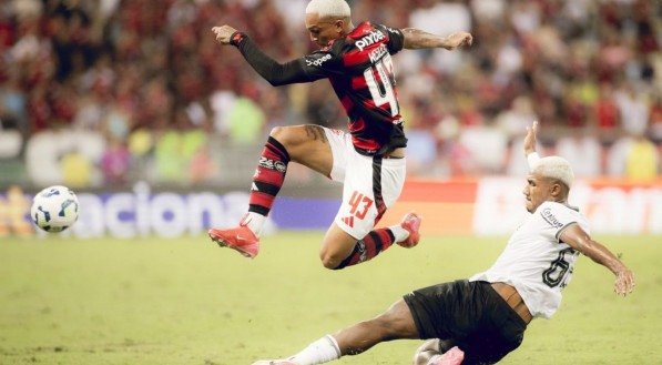 Em jogo truncado, Flamengo empata com Botafogo no Maracanã