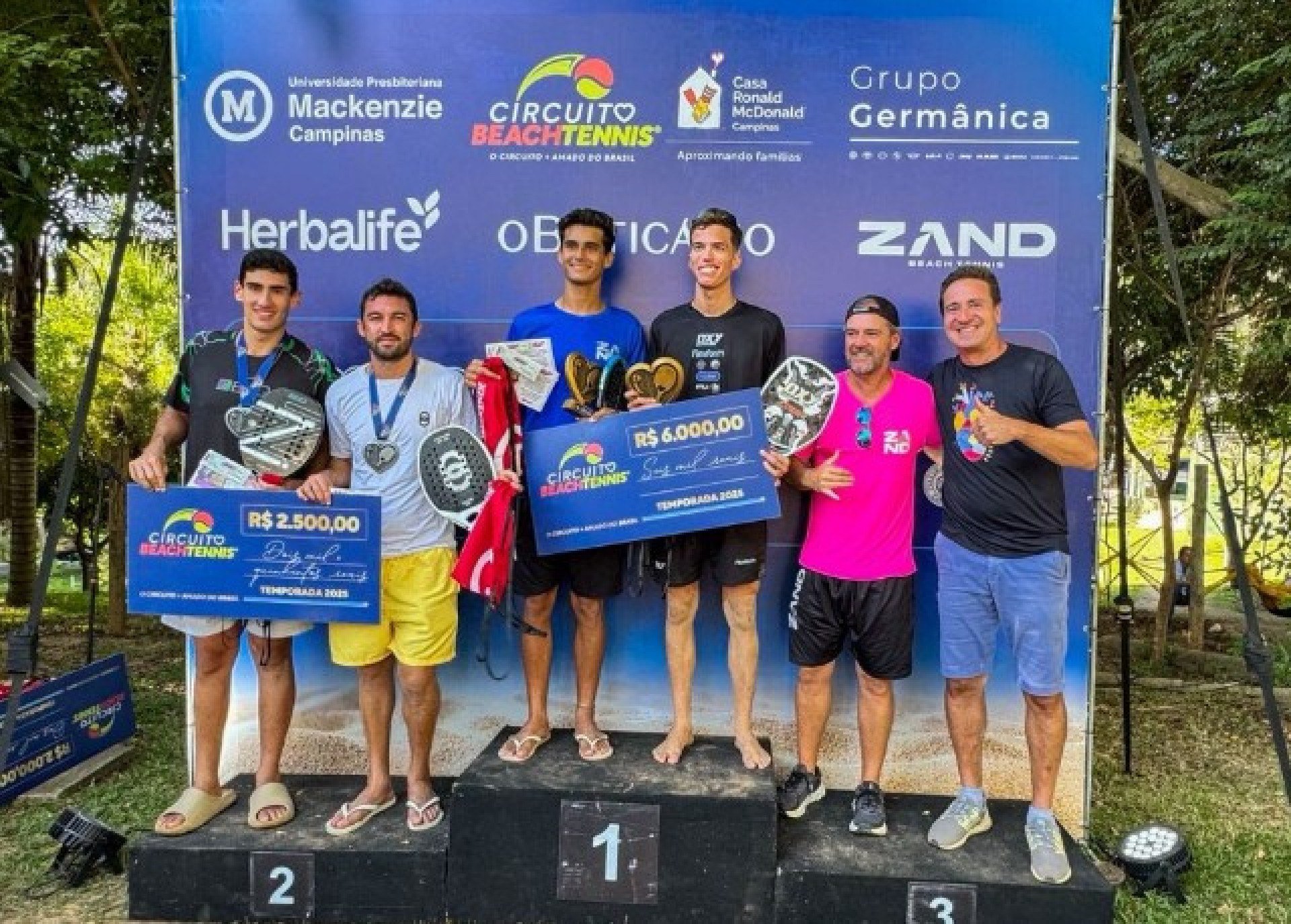 Top 10 mundial é campeão da 7ª etapa do Circuito Beach Tennis em Campinas (SP)