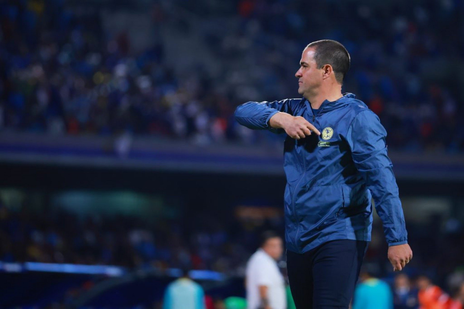 Jardine leva América à quarta final seguida e sonha com feito inédito