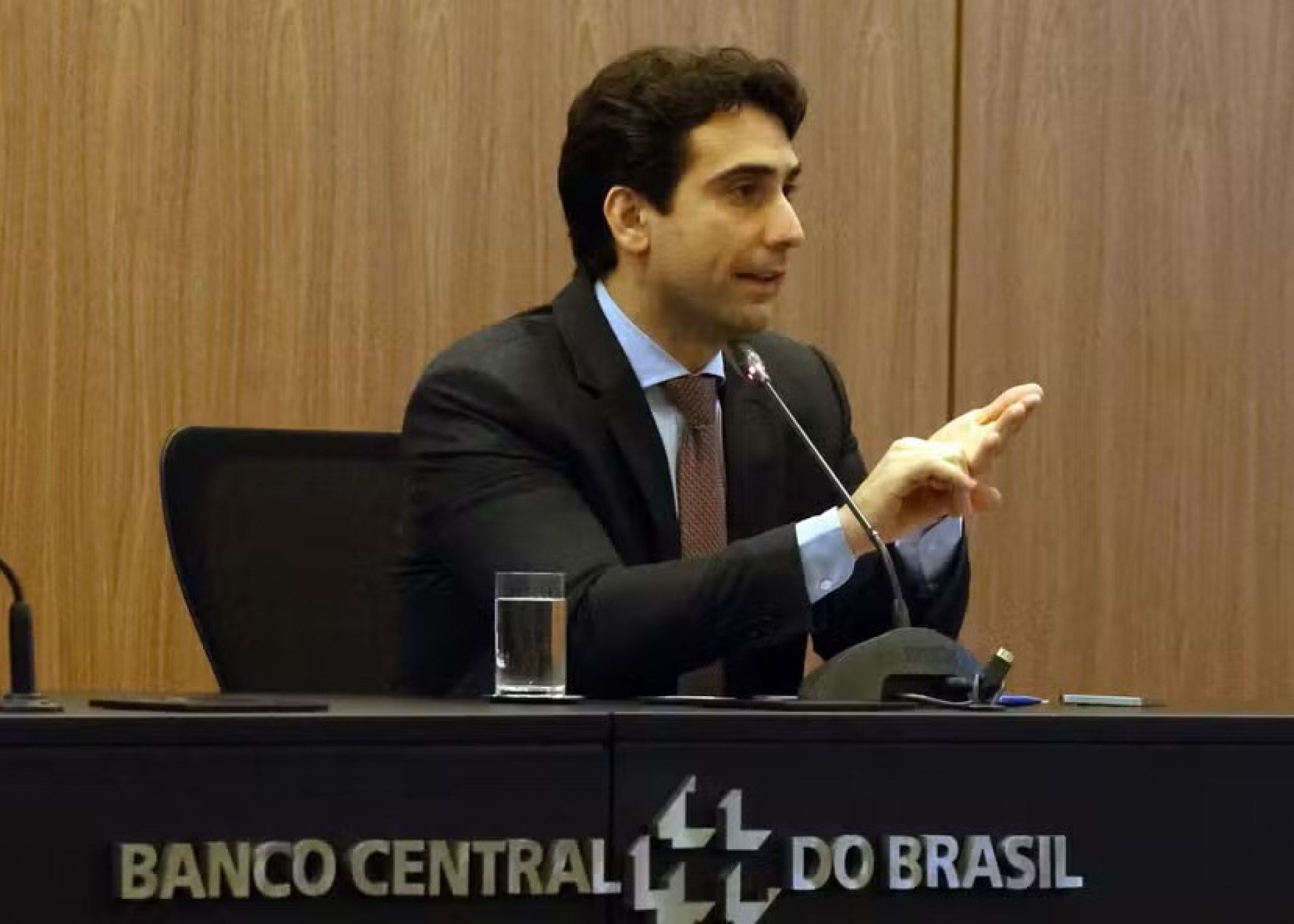 Foto da capa: Economia